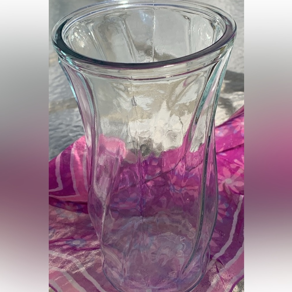 Vintage E.O. Brody clear Glass large vase, EUC
